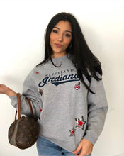Load image into Gallery viewer, INDIANS STARRY VINTAGE CREWNECK
