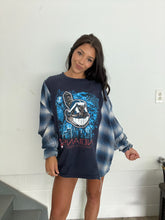 Load image into Gallery viewer, VINTAGE 2000 INDIANS FLANNEL TEE
