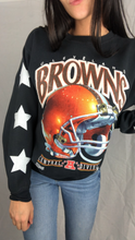 Load image into Gallery viewer, VINTAGE BROWNS STAR SLEEVE CREW
