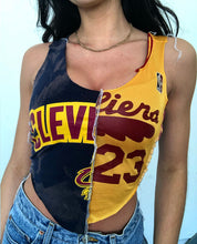 Load image into Gallery viewer, Jersey/Tee Cavs Tank
